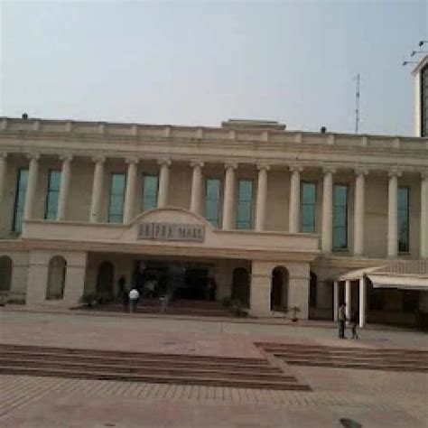 Top Law Colleges in Delhi NCR - 2023 NIRF Ranks, Fees Placements ...