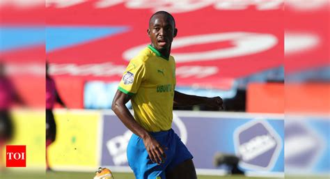 Namibia forward Peter Shalulile voted best player in South Africa ...