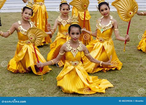 People of Thailand editorial photo. Image of girl, southeast - 48239036