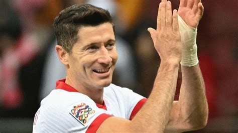 Robert Lewandowski is back! Barcelona striker immediately restored to ...