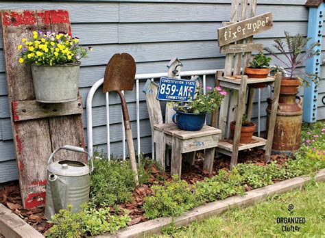 garden junk ideas