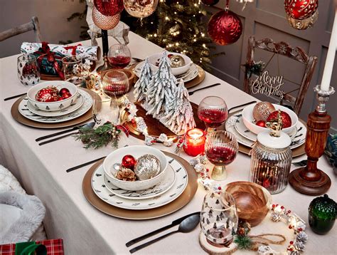How to Set Your Christmas Table | Xmas Table Setting | B&M Lifestyle
