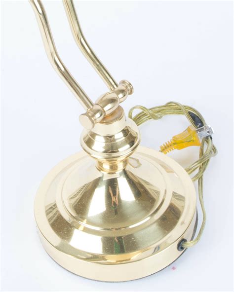 Library Desk Lamp 的图像结果