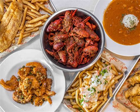 Order Reel Seafood & Bar - Menu & Prices - Houston Delivery | Uber Eats
