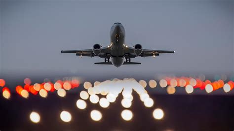 Plane Taking Off Wallpapers - Wallpaper Cave