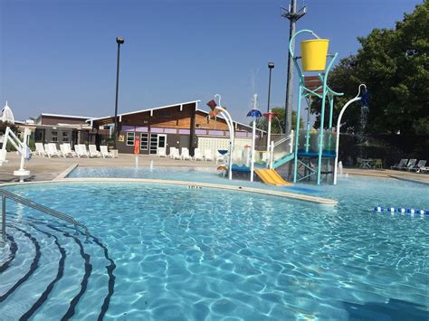 HEIGHTS FAMILY AQUATIC CENTER (2026) All You Need to Know BEFORE You Go ...