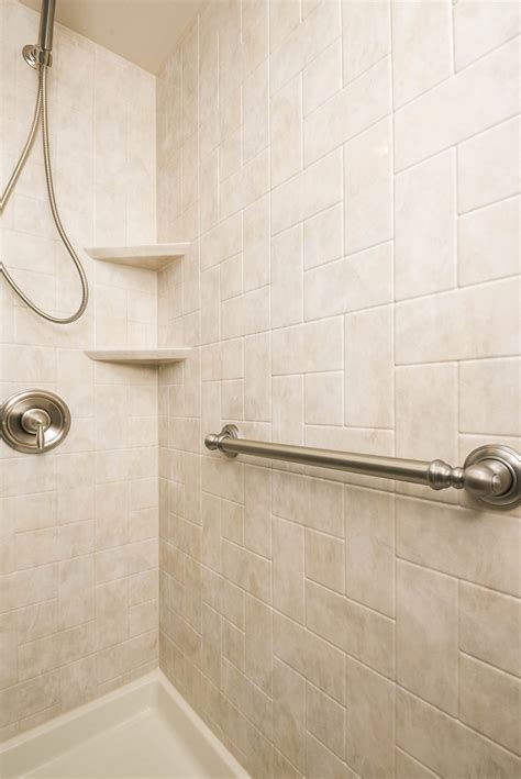 The Cost of a Shower Replacement in West Monroe | Showers