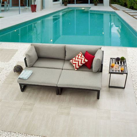 ModernMetal Innovative Sofa Set with Iron Frame – Furnishiaa