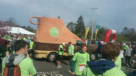 AAA PORTLAND INSURANCE AND MEMBER SERVICES - 68 Marginal Way, Portland ...