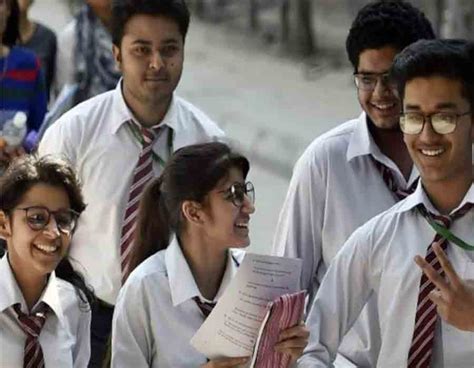 1,10,971 TN students to appear for NEET today