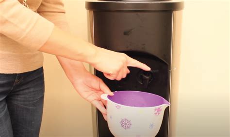 Spring Water Dispenser How to Clean 的图像结果