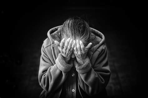 How To Deal With Dementia Patients - Skinny Healthy Food