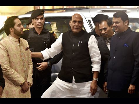 Balan Meets Banker - Power-Play At Isha-Anand's Wedding: Politicians ...