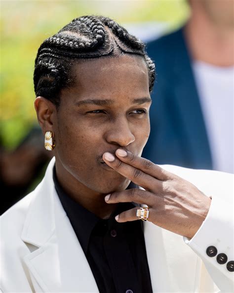 Mens Pinky Rings: The Ultimate Guide to a Bold Accessory