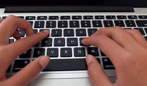 Computer Keyboard Typing 的图像结果