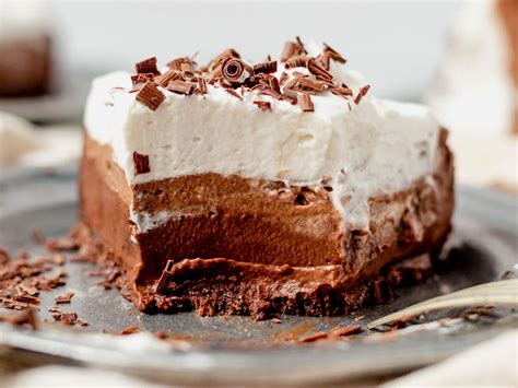 10 Dairy-Free Desserts To Satisfy Your Sweet Tooth