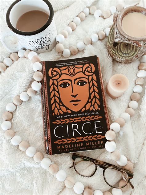 Book Review: “Circe” by Madeline Miller – The Thimble Reader
