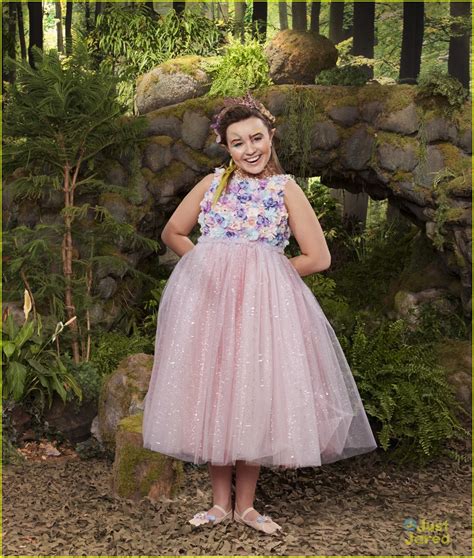 Nickelodeon Teases 'The Other Kingdom' Ahead of Series Premiere on ...