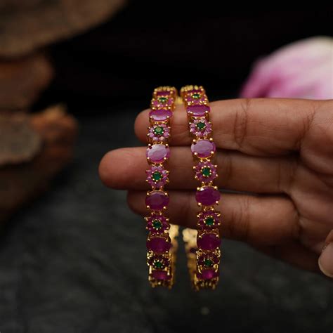 Antique Bangles | Trendy Design | Shop Now