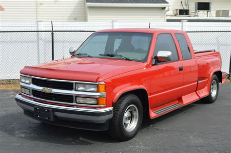 1994 Chevrolet Silverado 1500 | Mutual Enterprises Inc