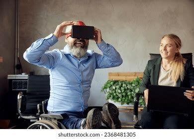 VR Stock Images 的图像结果