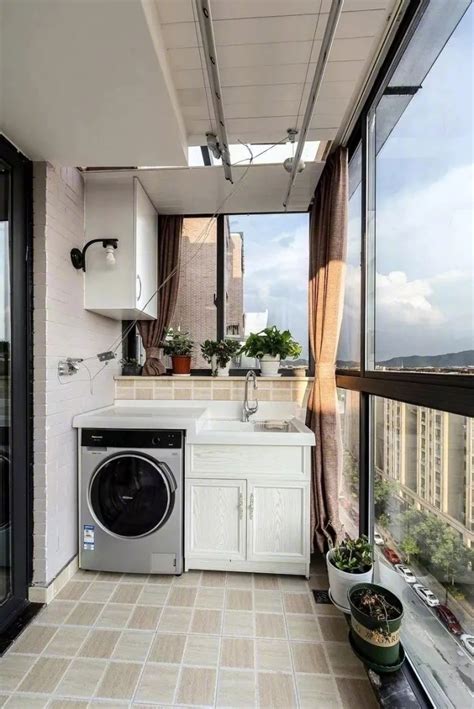 把阳台设计成工作阳台吧，放上洗衣机或者干衣机，好好规划设计下。|阳台|干衣机|洗衣机_新浪新闻