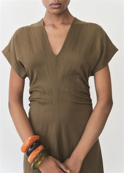 Vestido mezcla lyocell detalles drapeados - Mujer | MANGO España ...