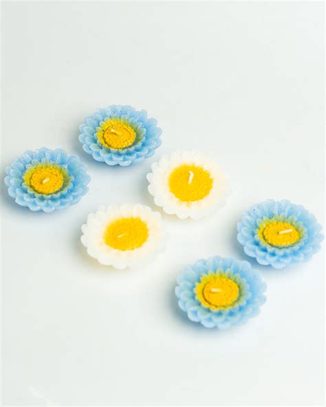 AuraDecor Bulk Buy Pack of 6 Floating Candles Blue & White ( Master 50