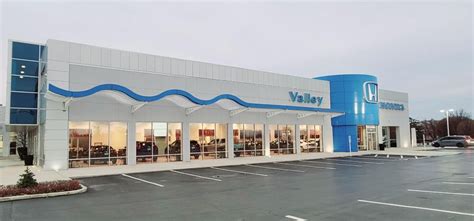 Valley Honda Office Photos