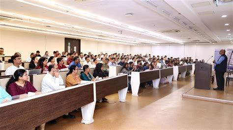 Fixed Income Securities - Faculty Development Programme