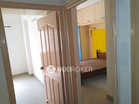 Sri Sai Acropolis Hosa Road - Without Brokerage Semi-furnished 3 BHK ...