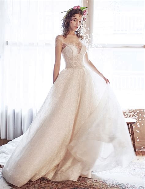 flowy wedding dress