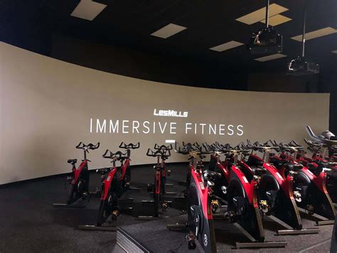 Discover The New Gold’S Gym Member Experience In Valencia, Ca – YLEAV