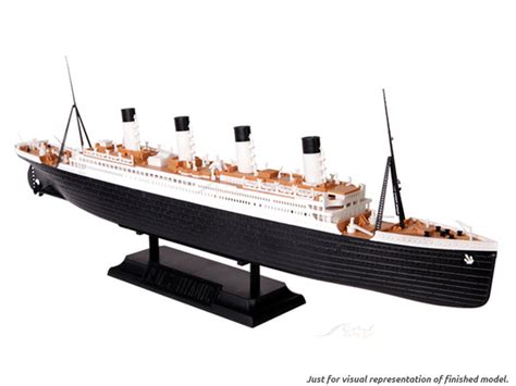 RMS Titanic 1:700 Zvezda plastic model kit | Scale Arts India