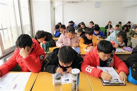 广州线下学科类校外培训收费按4种班型划分 最低35元/课时_凤凰网
