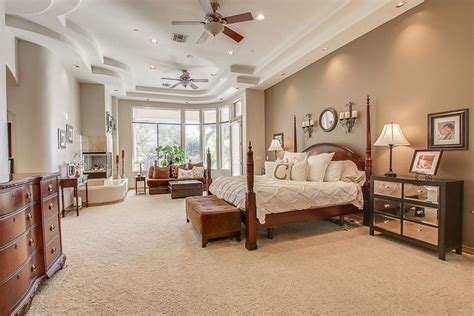 bedroom ideas with tan carpet