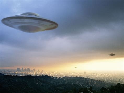 我国近期频现UFO事件 专家预言明年出现重大UFO_新闻中心_新浪网