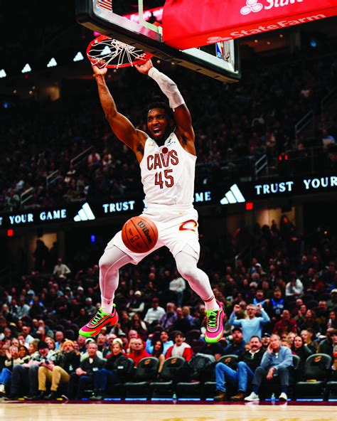 Donovan Mitchell Wins 'Favorite Northeast Ohio Professional Athlete ...