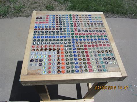 Beer Cap Table Patterns 的图像结果