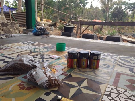 Melinting Bersama Para Tukang