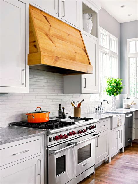 46 Beautiful Kitchen Backsplash Ideas for Every Style and Budget
