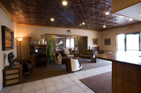 MILES CITY HOTEL - Updated 2022 Prices & Reviews (MT)
