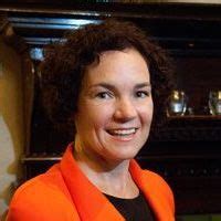 Australian Government, Department of Human Services Reviews | Glassdoor