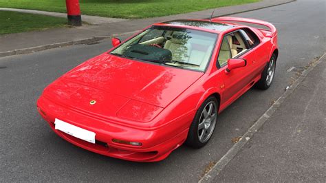 Lotus Esprit Turbo V8