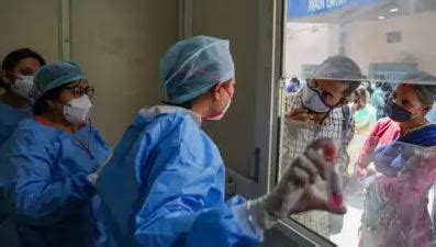 COVID-19: Face masks mandatory in civic-run hospitals in Mumbai