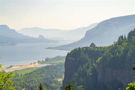 25+ FASCINATING Facts About Oregon State (You May Not Know)