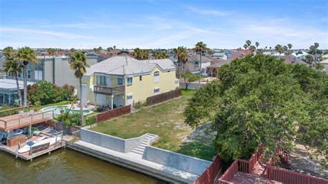 Prime Waterfront Lot on North Padre Island TX