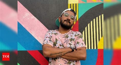 Rapper Karthik Gubbi's upcoming video is all about 80s nostalgia ...
