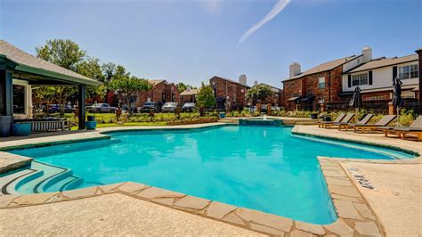 Wray North Dallas Apartments