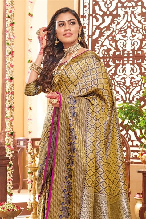 Buy Golden blue zari woven banarasi saree online at best price - Karagiri
